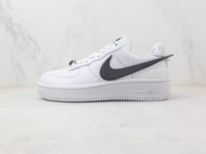 Tênis Nike Air Force 1 – ambush – branco