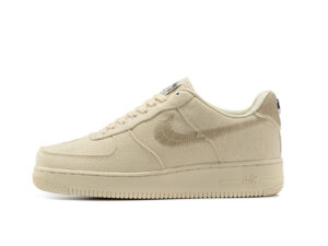 Tênis Nike Air Force 1 – stussy x nike – creme