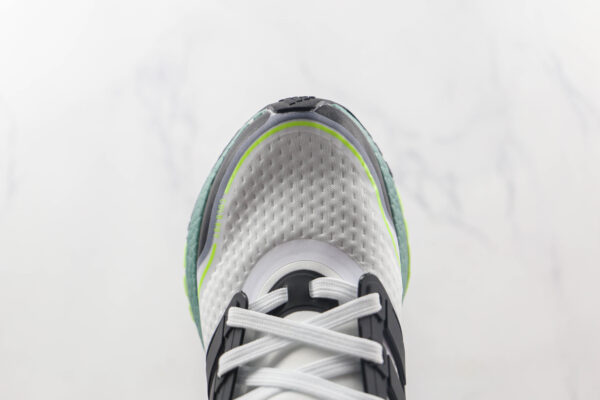 Tênis Adidas Ultraboots 21 - branco/preto e verde - Image 5