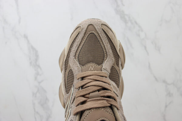 New Balance 9060 - marron - Image 4