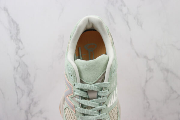 New Balance 9060 - Verde água - Image 4