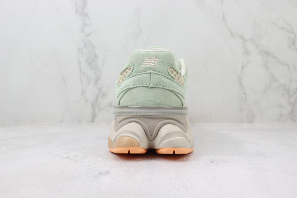 New Balance 9060 - Verde água - Image 2